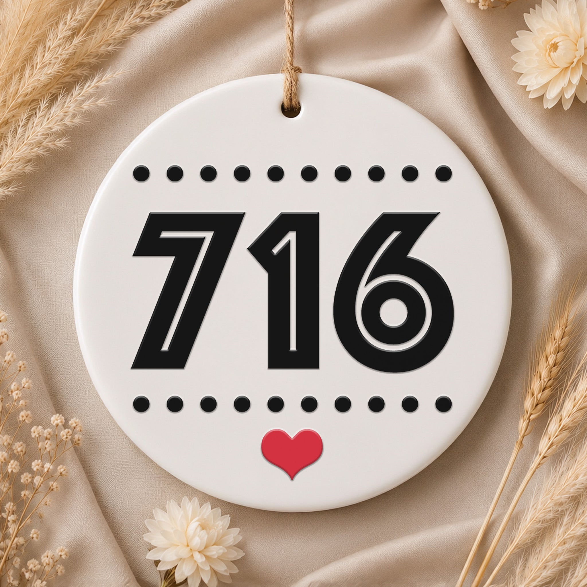 716